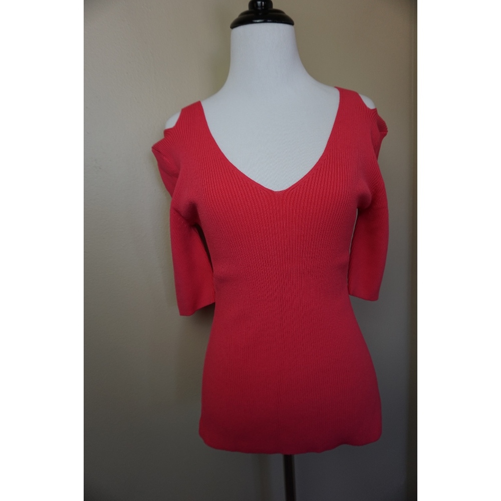 Carmen Marc Valvo cold shoulder shirt